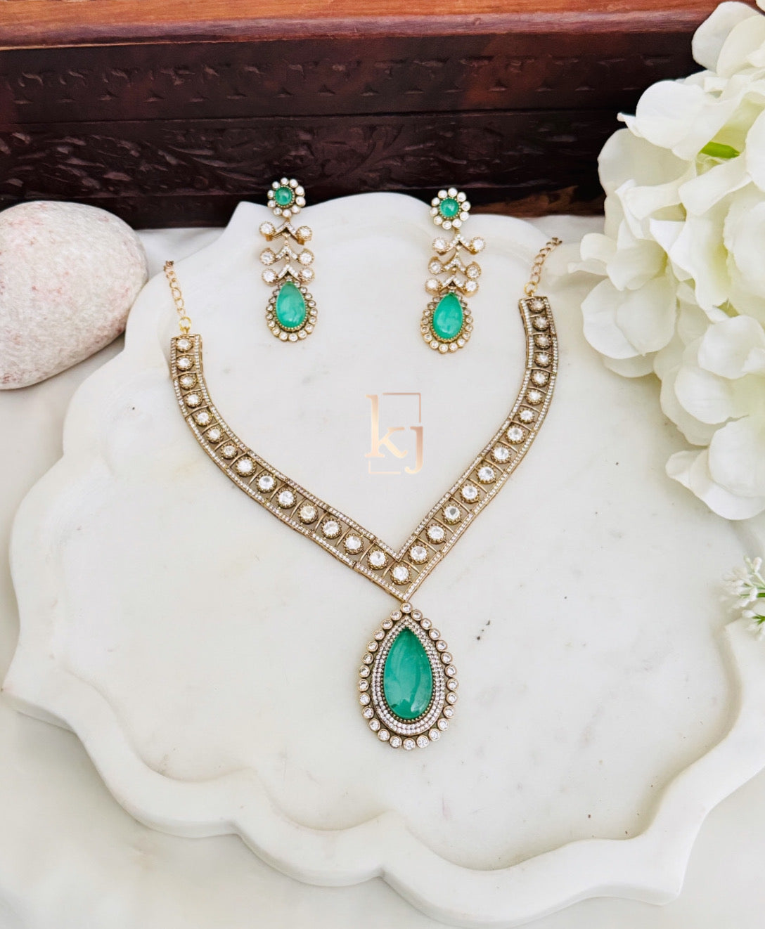 Ambrosial Necklace set