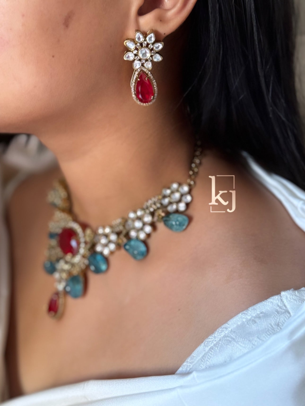 Kyra necklace set