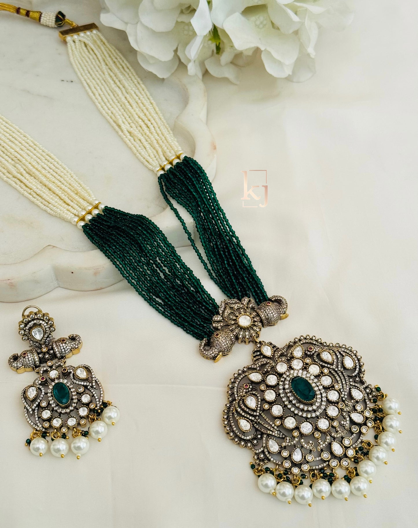 Tunip pendant set