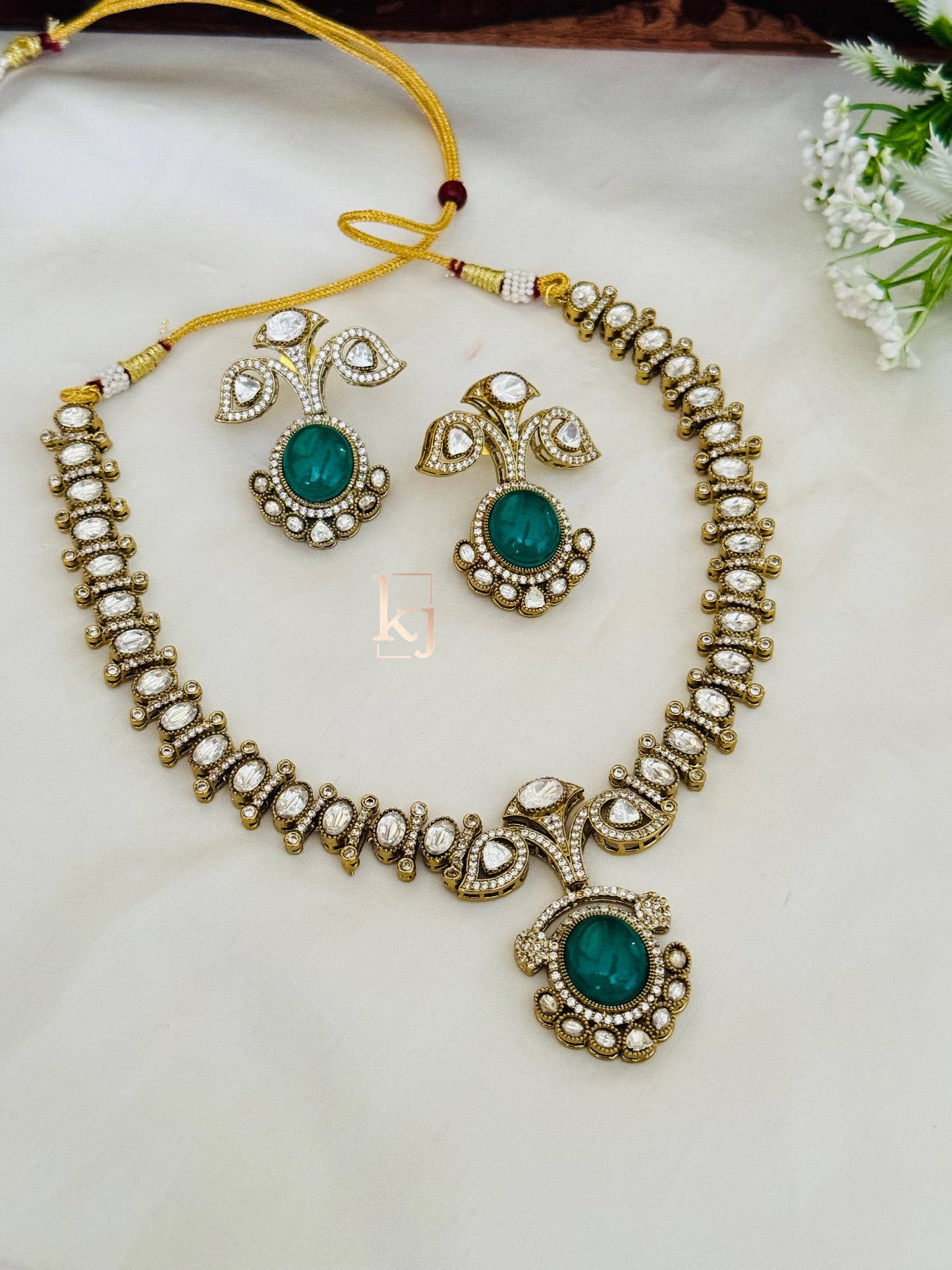 Hannah necklace set
