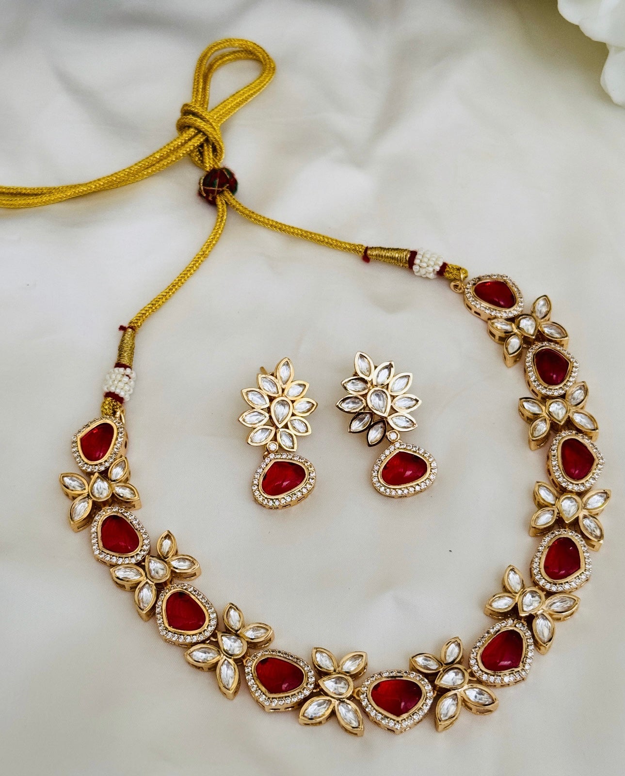 Astrid necklace set