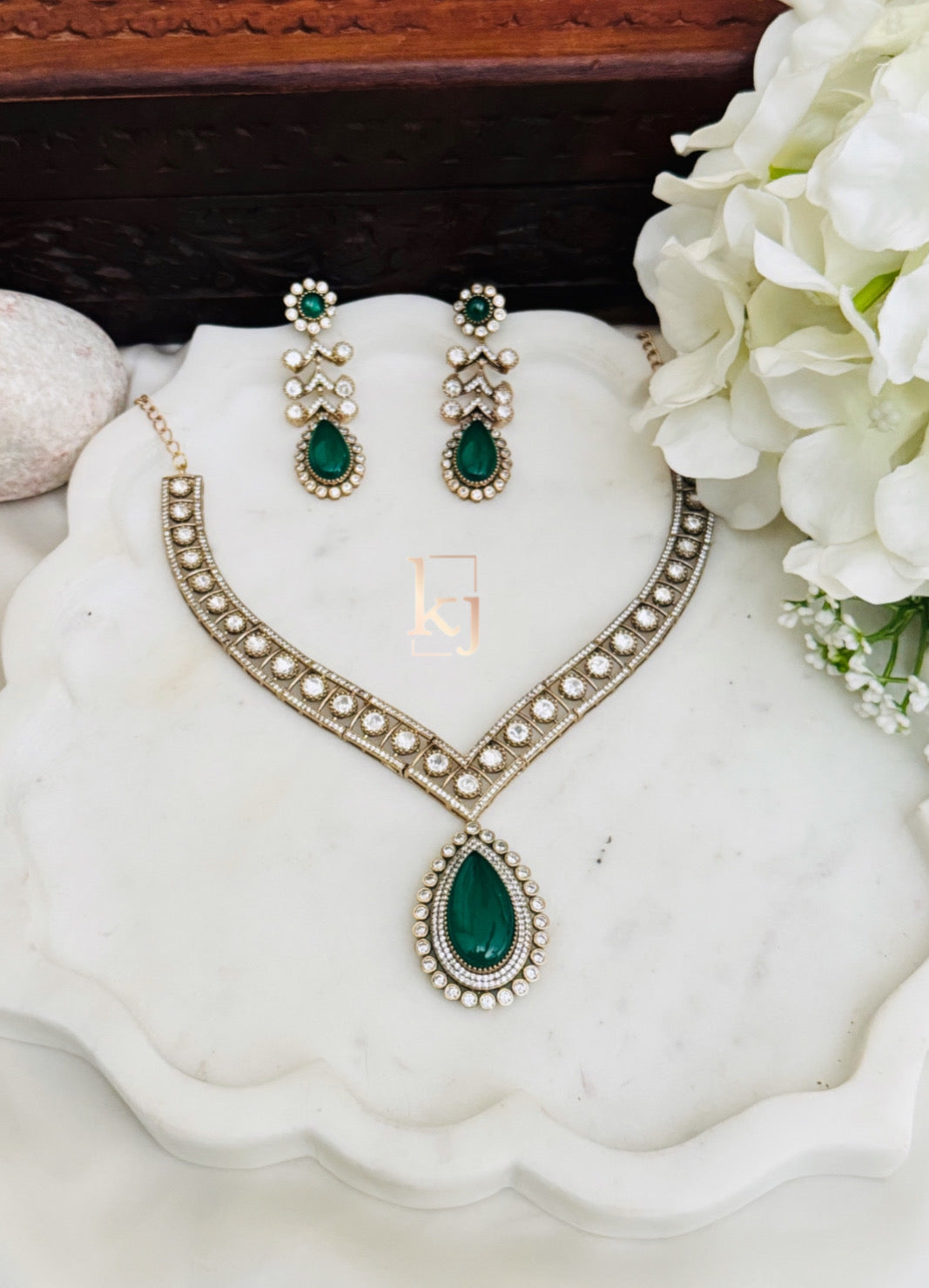 Ambrosial Necklace set