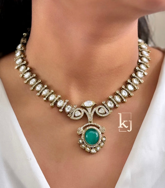 Hannah necklace set