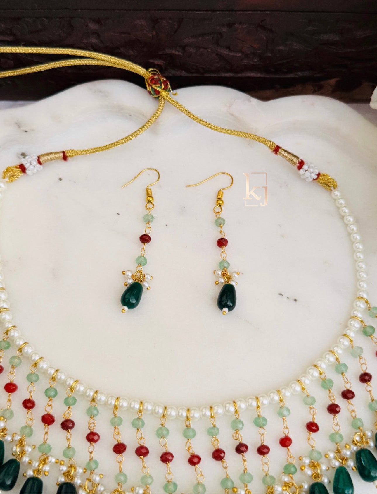 Noelle Choker set