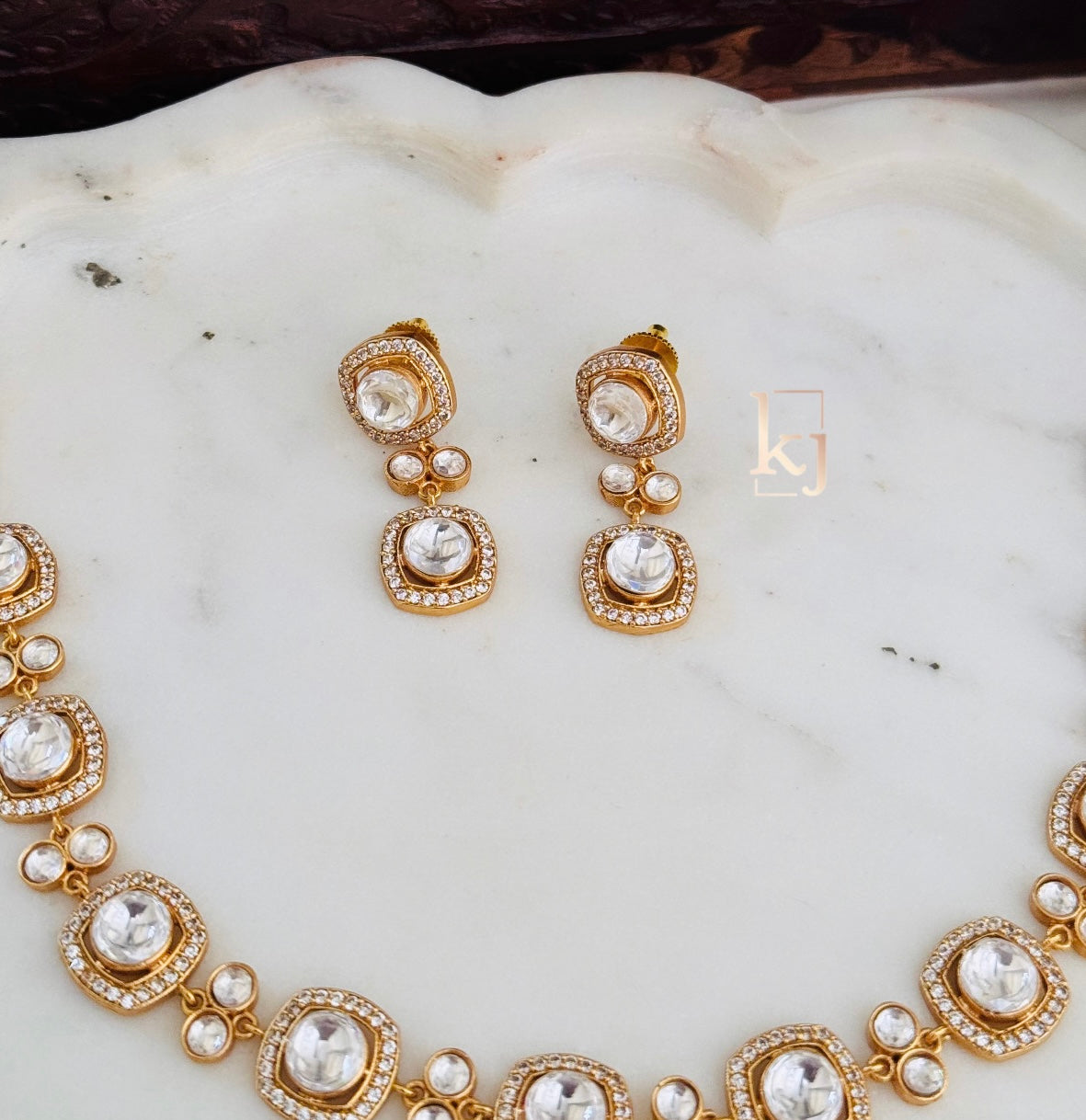 Nirza necklace set