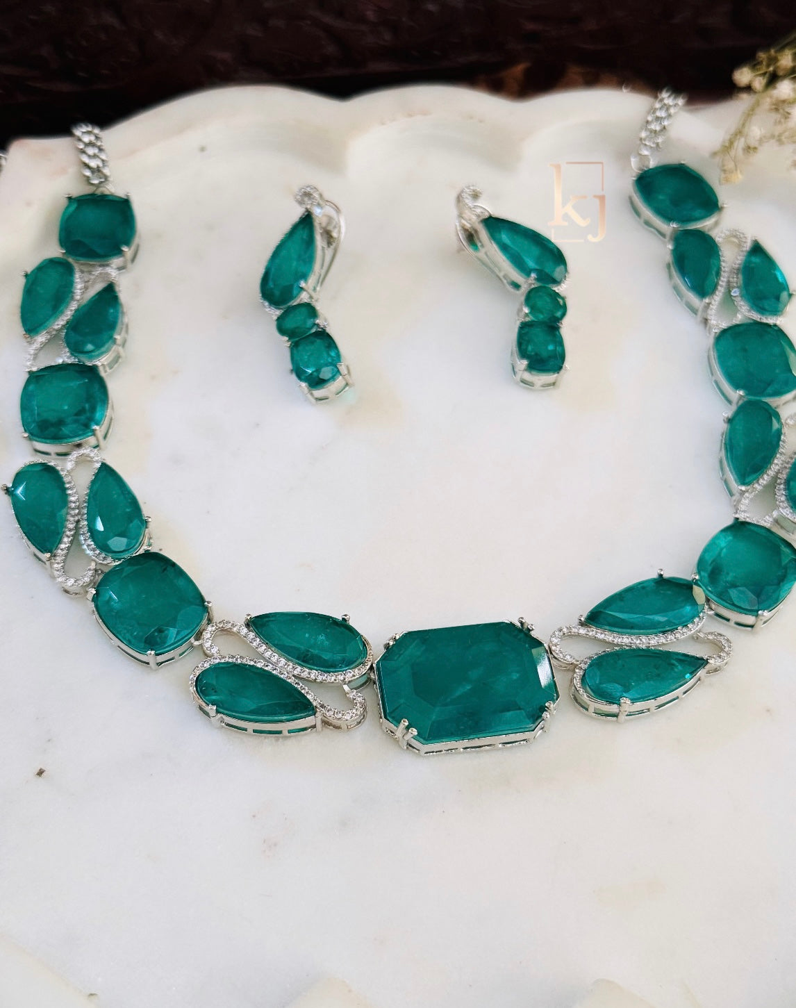 River necklace set