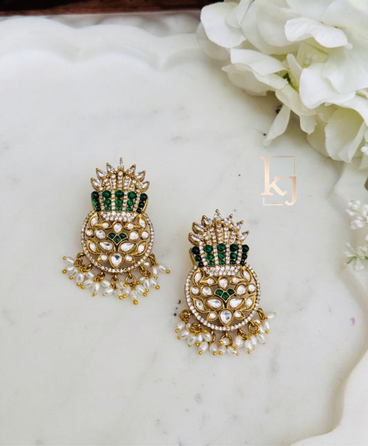 Petal earrings set