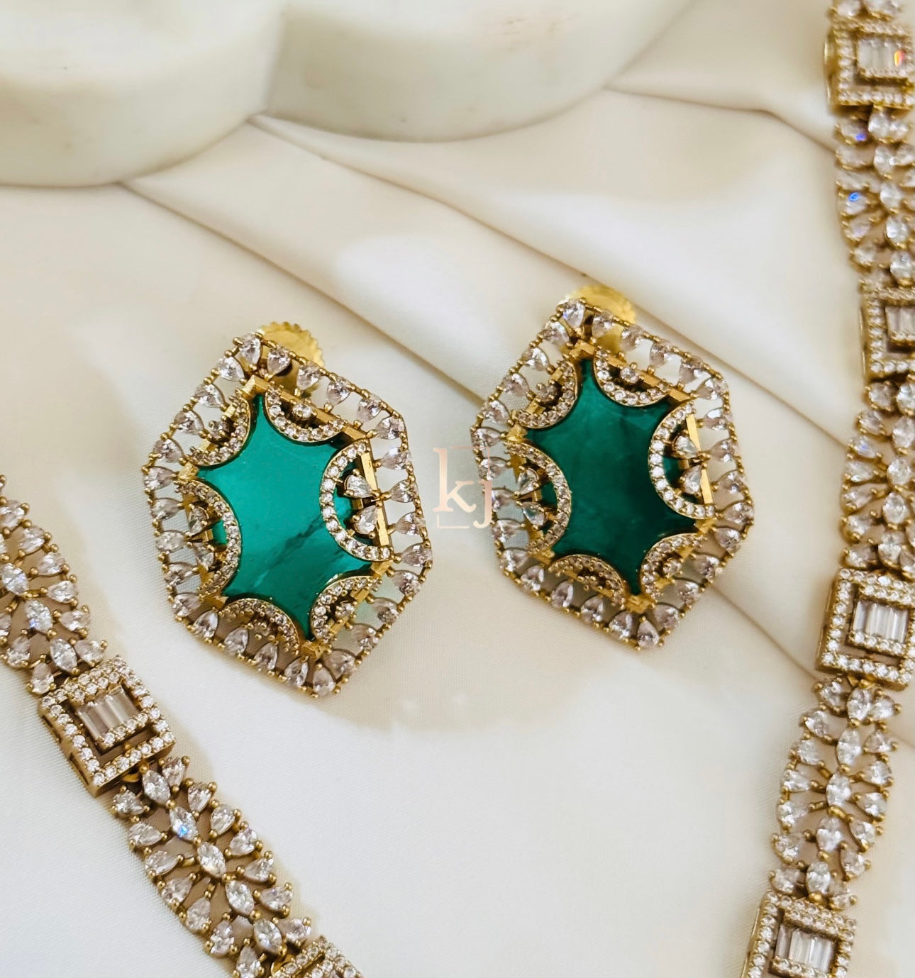 Grelo necklace set