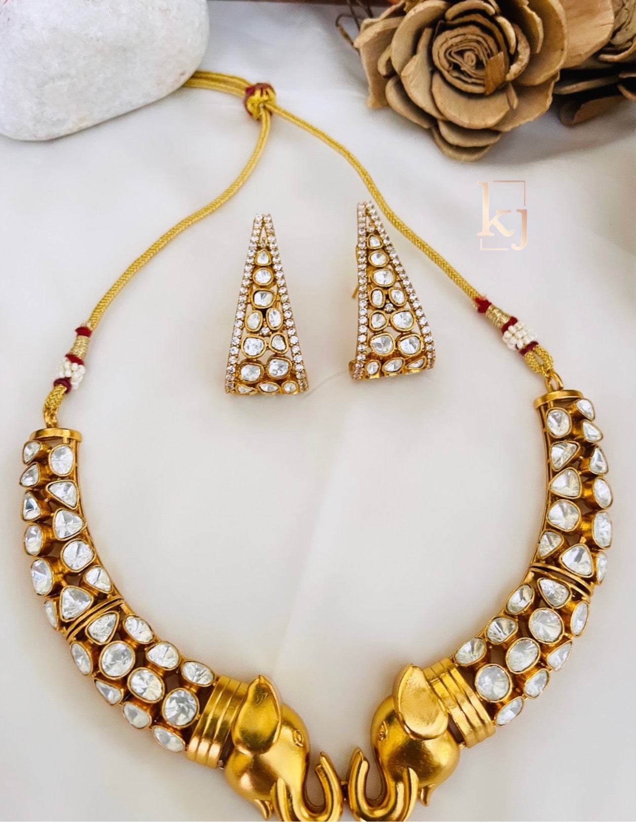 Elephant necklace set
