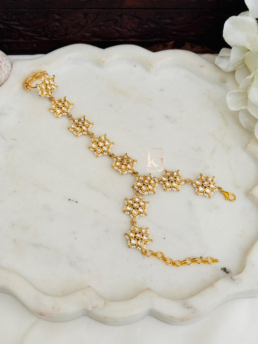 Ombra hathphool single