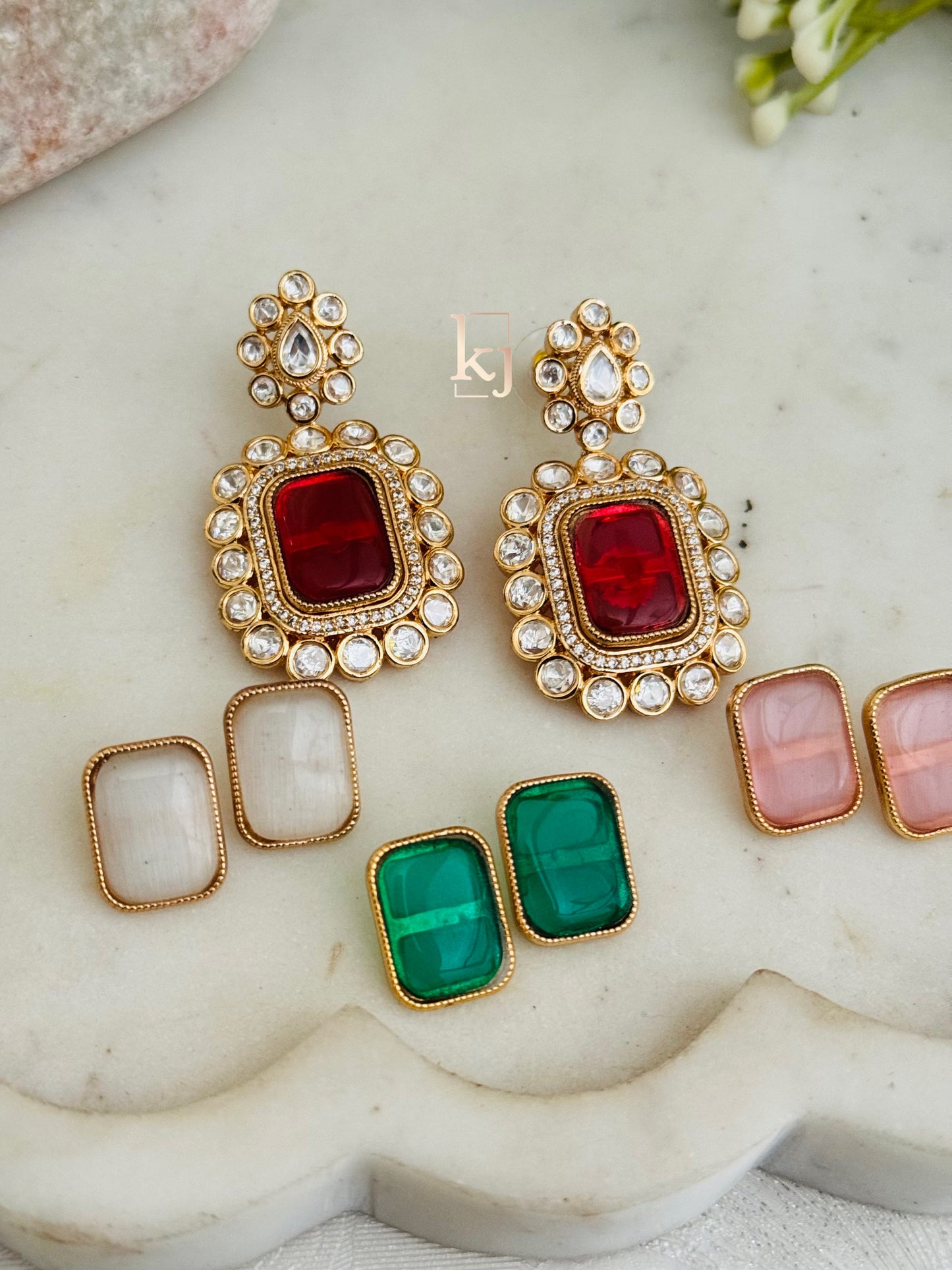 Biona earrings set