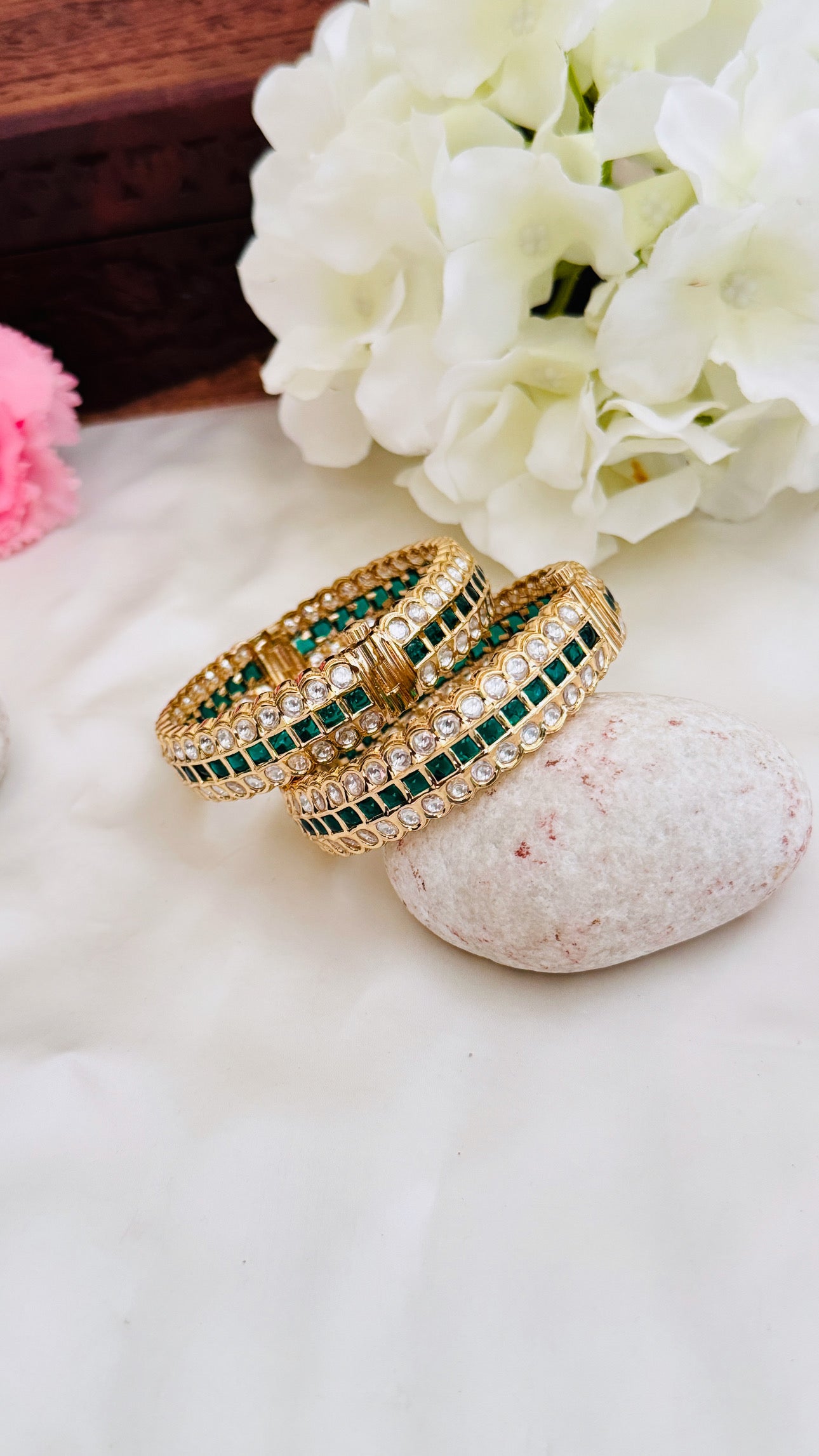 Kalyani bangle set pair