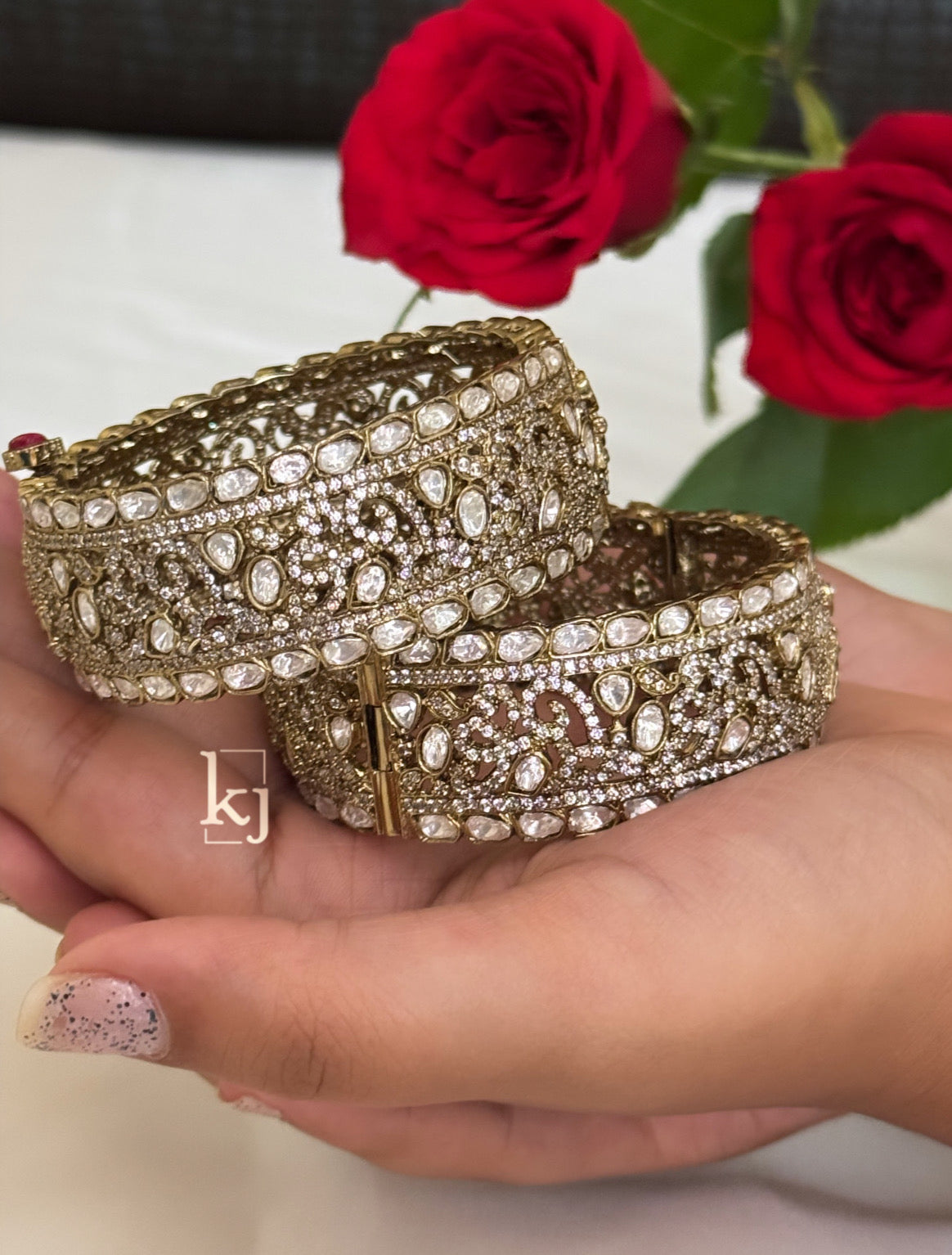 Shrija bangle set