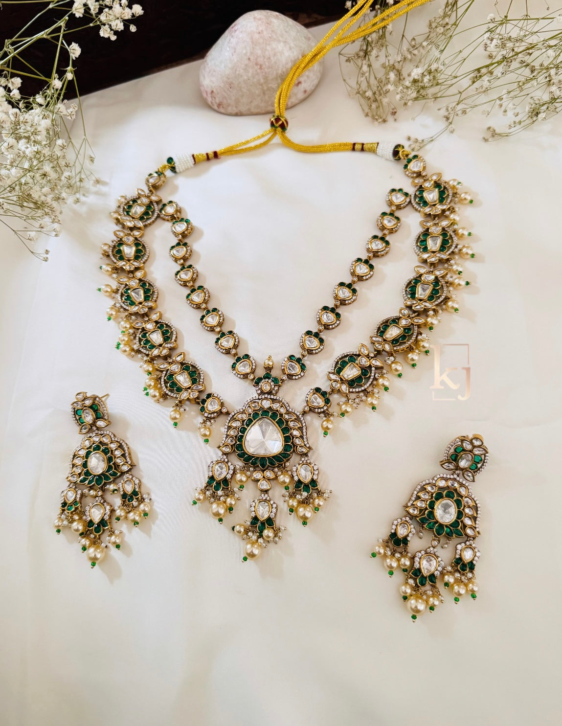 Xirina Necklace set
