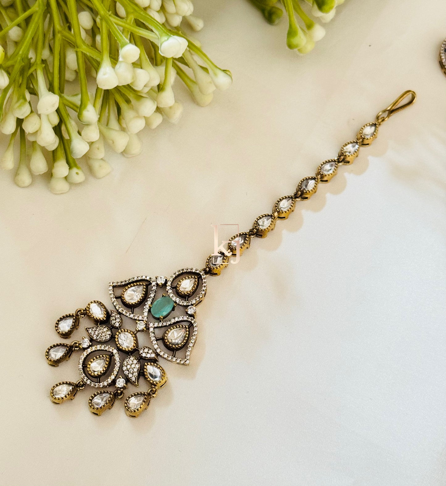 Kezi necklace set