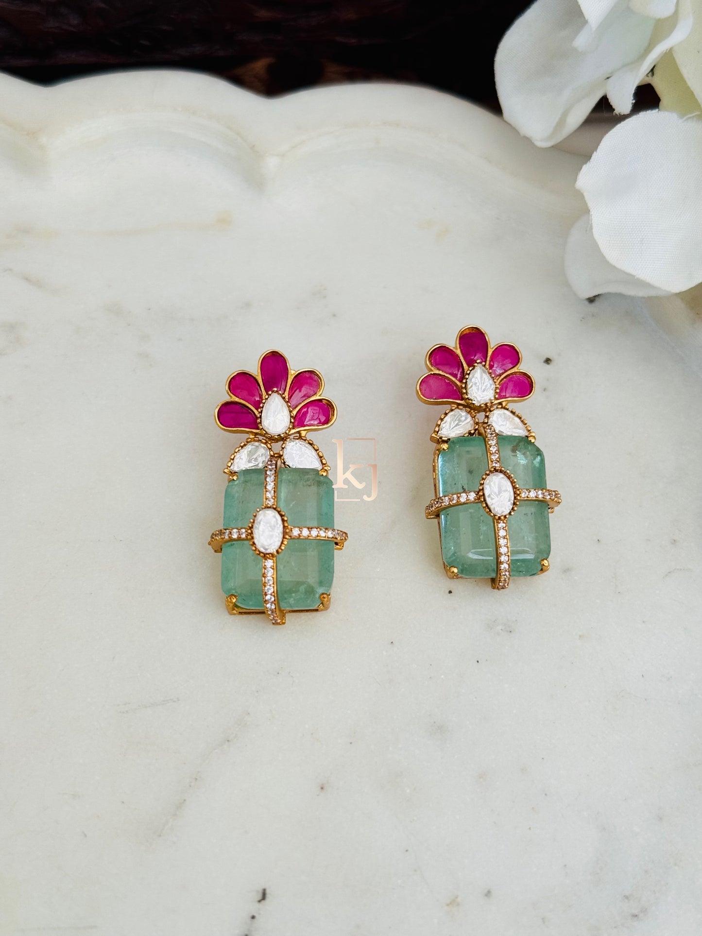 Nexin earrings set