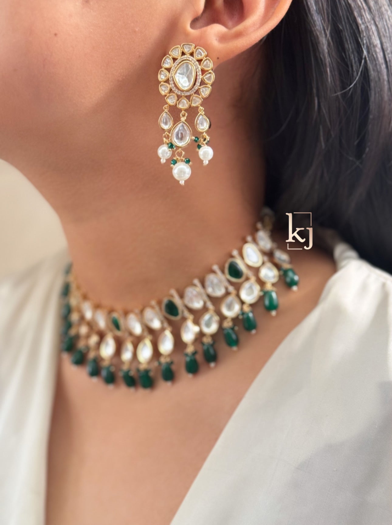 Zhuri Necklace set