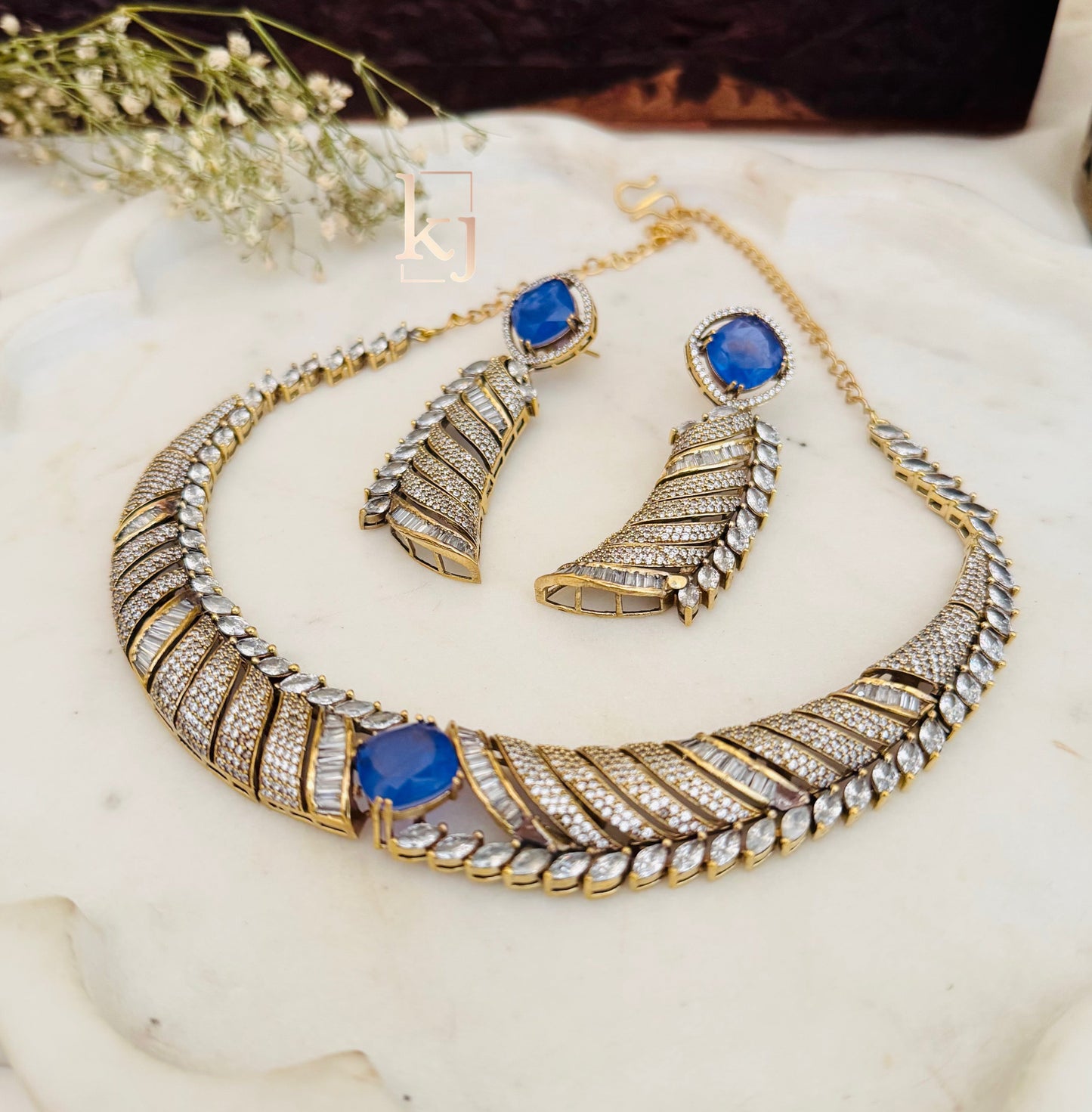 Serafim necklace set