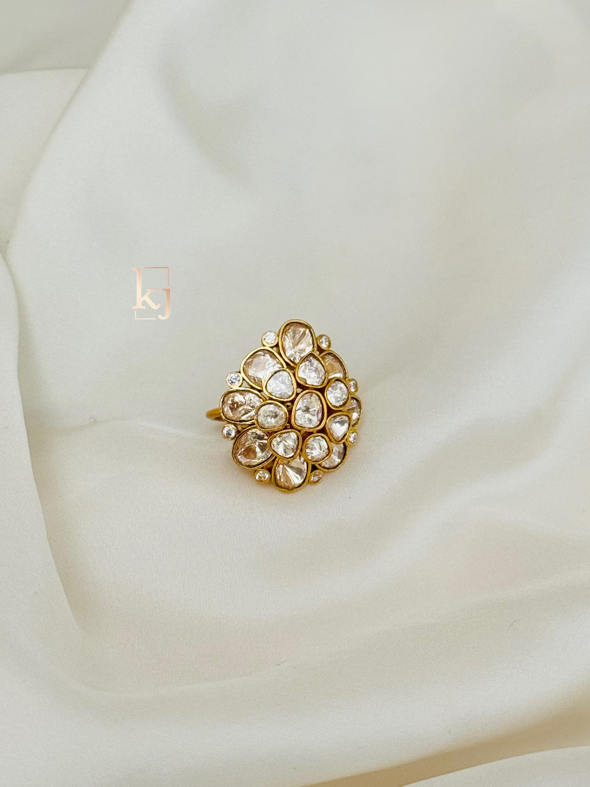 Sian ring