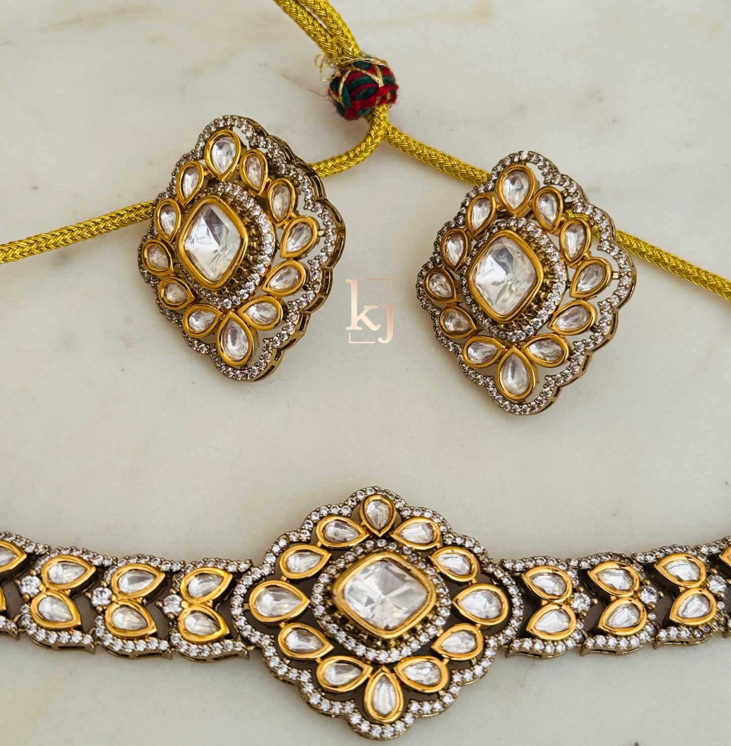 Noor choker set