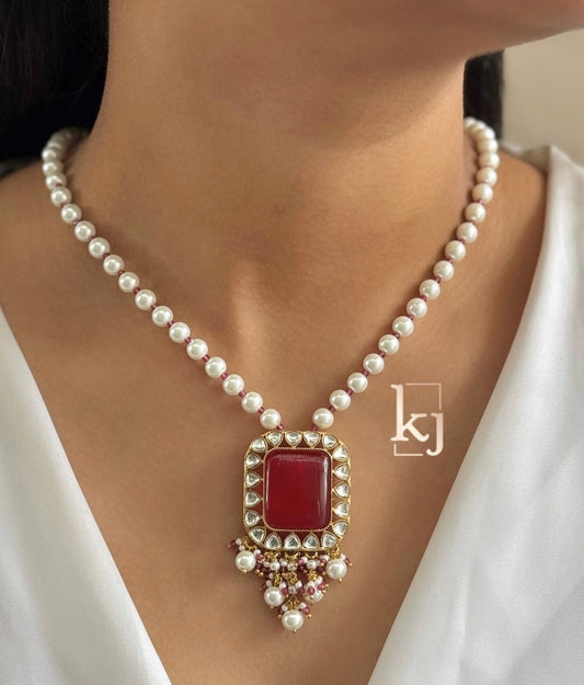 Rivena pendant set