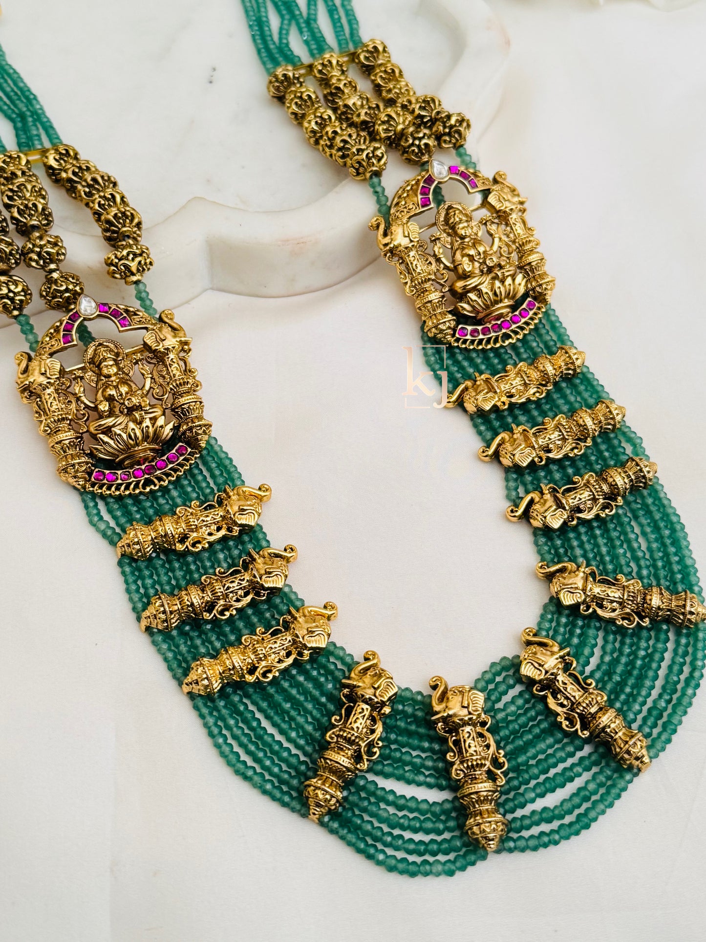 Kashvi necklace set