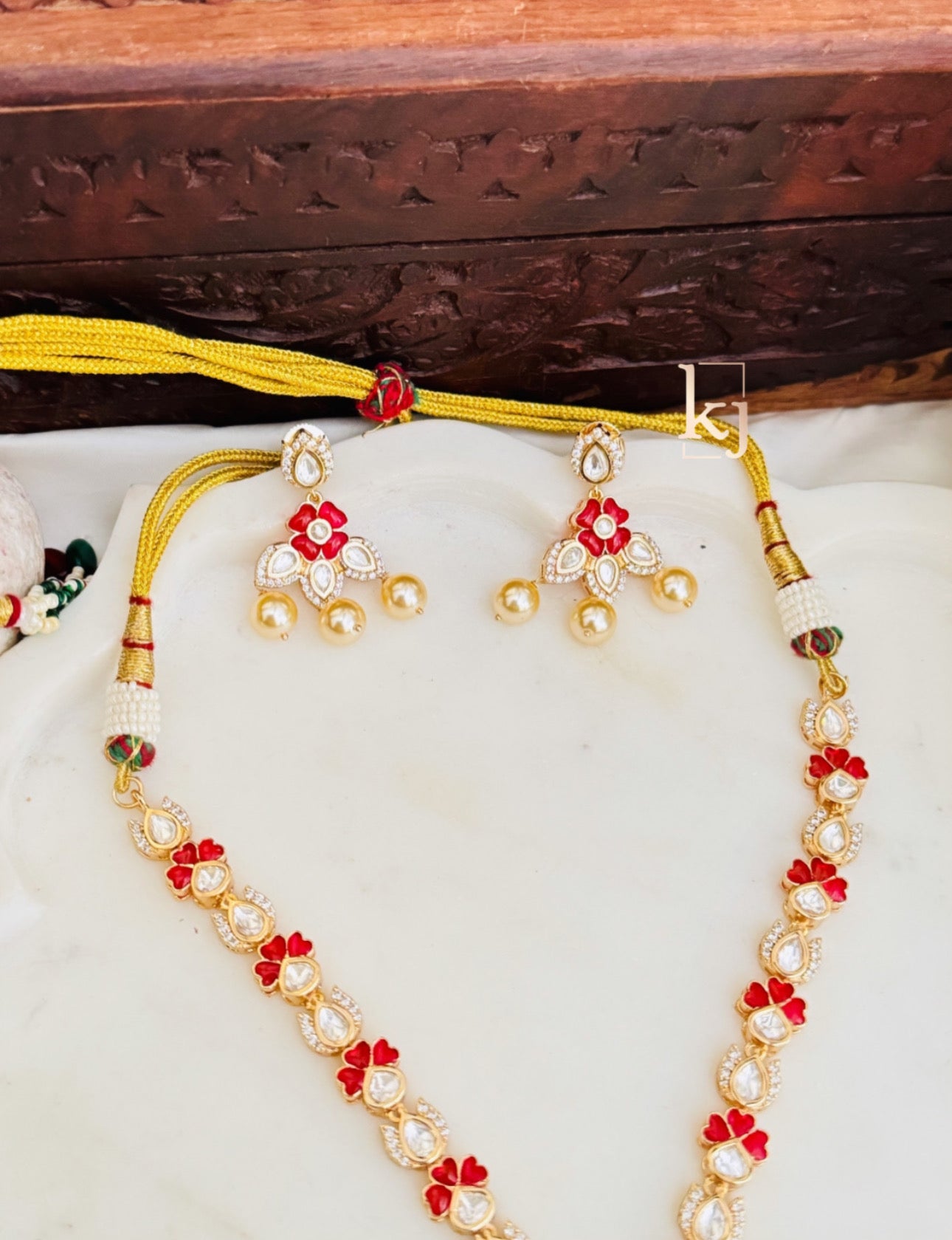 Jazi Necklace set