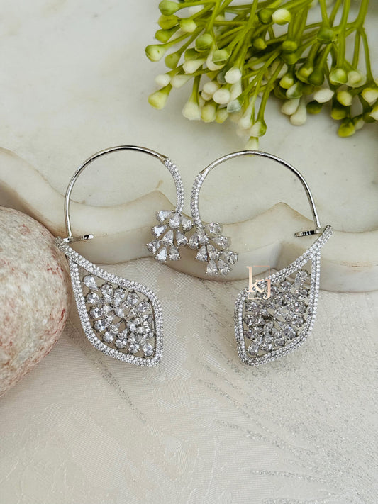 Zyuri earcuff earrings set