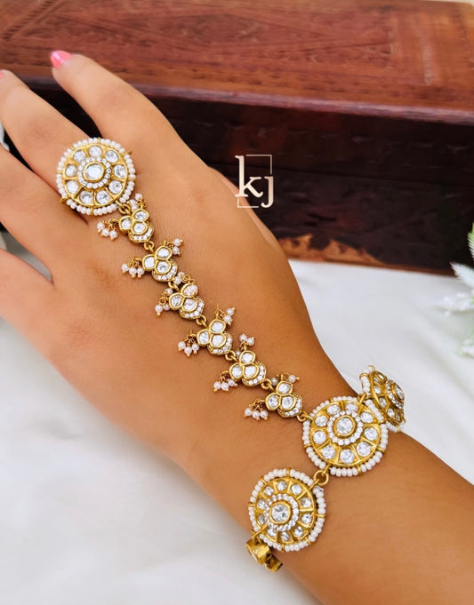 Iroza hathphool bangle single