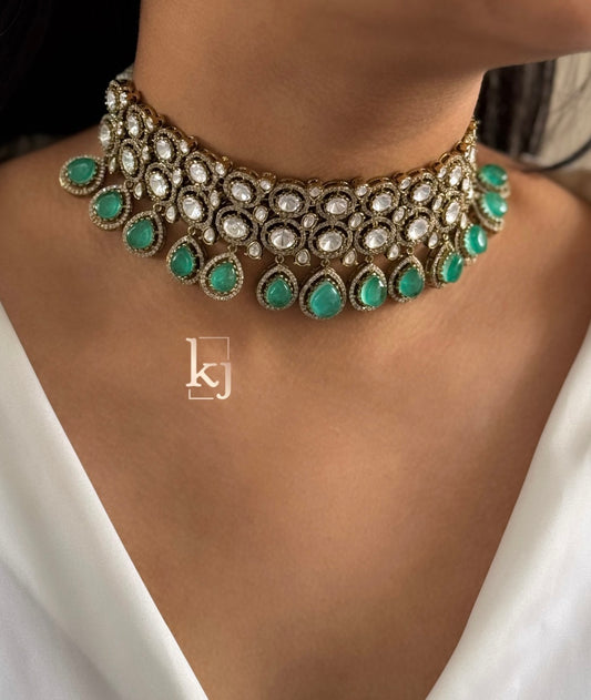 Aysel choker set