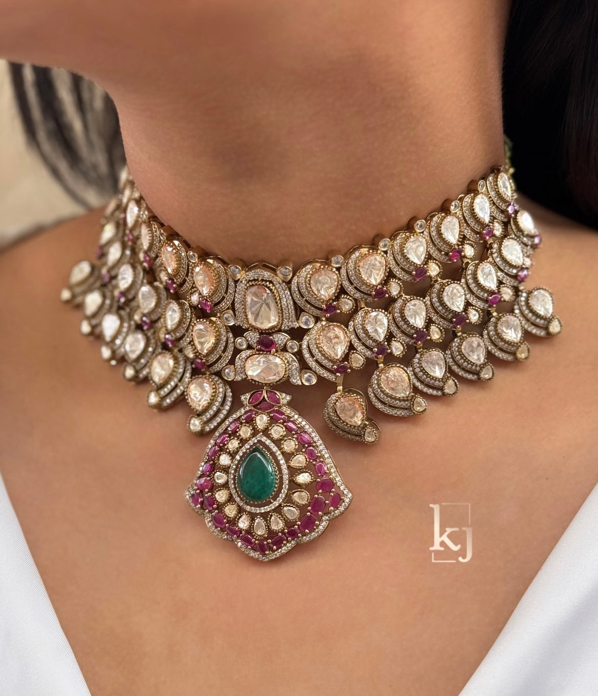Elsepeth choker set