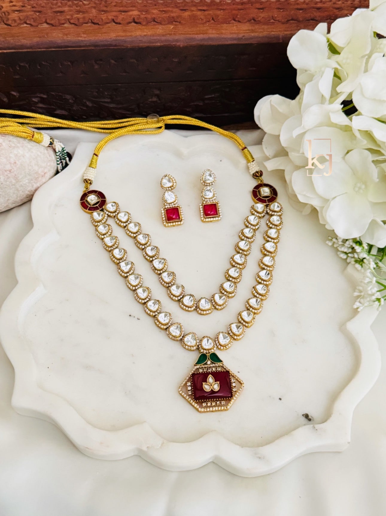 Velentin Necklace set