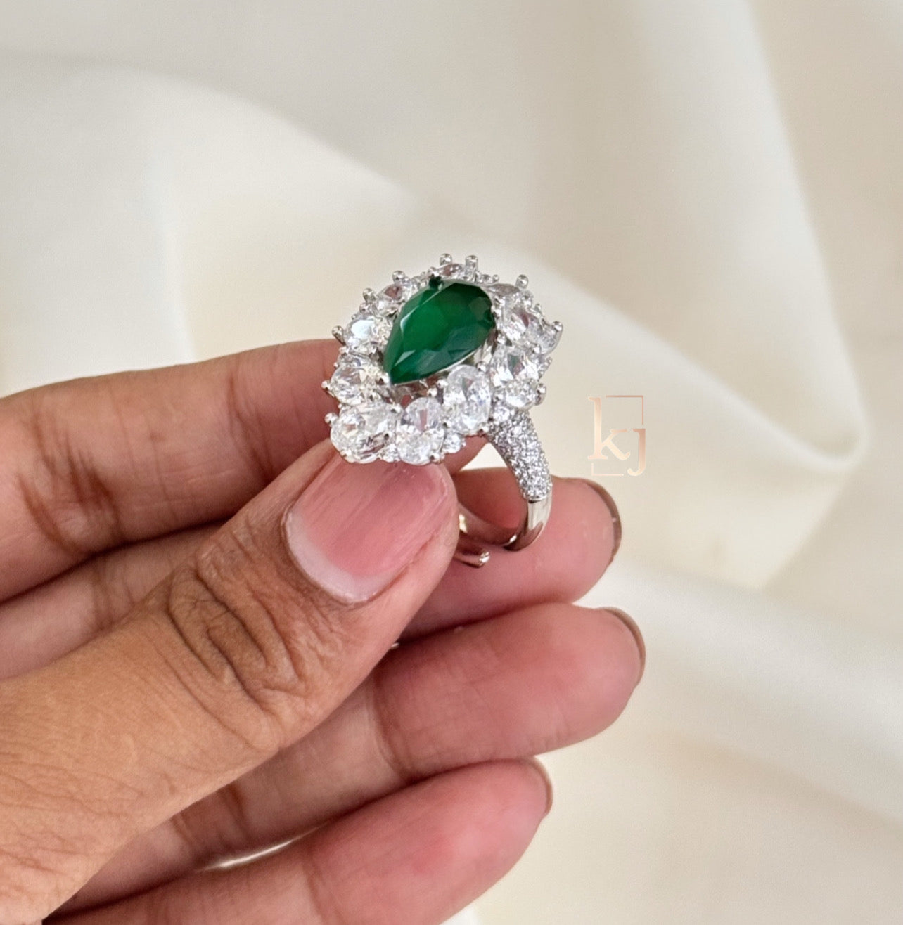 Zale ring
