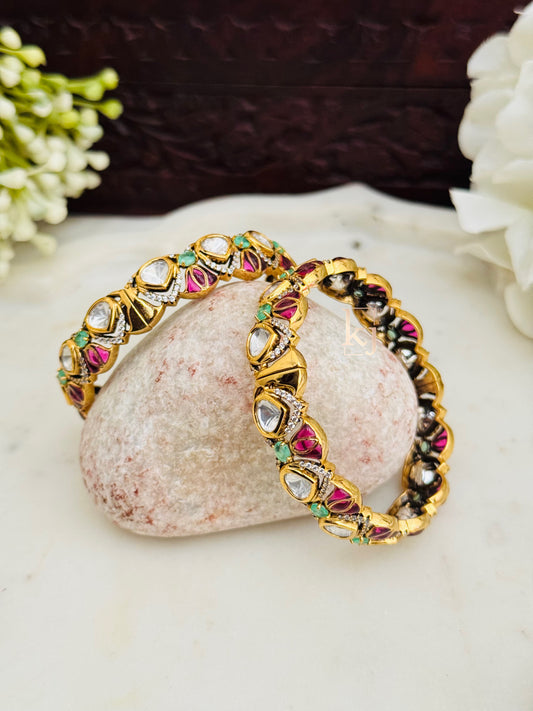 Aarini bangles set size 2.2, 2.4