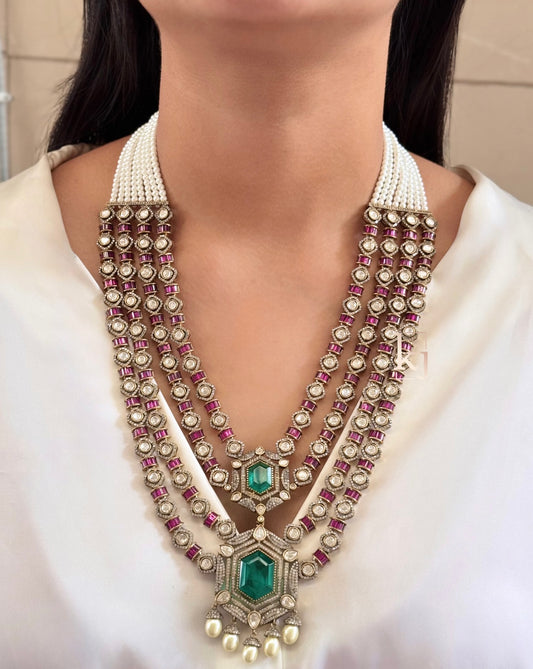 Madhya necklace set
