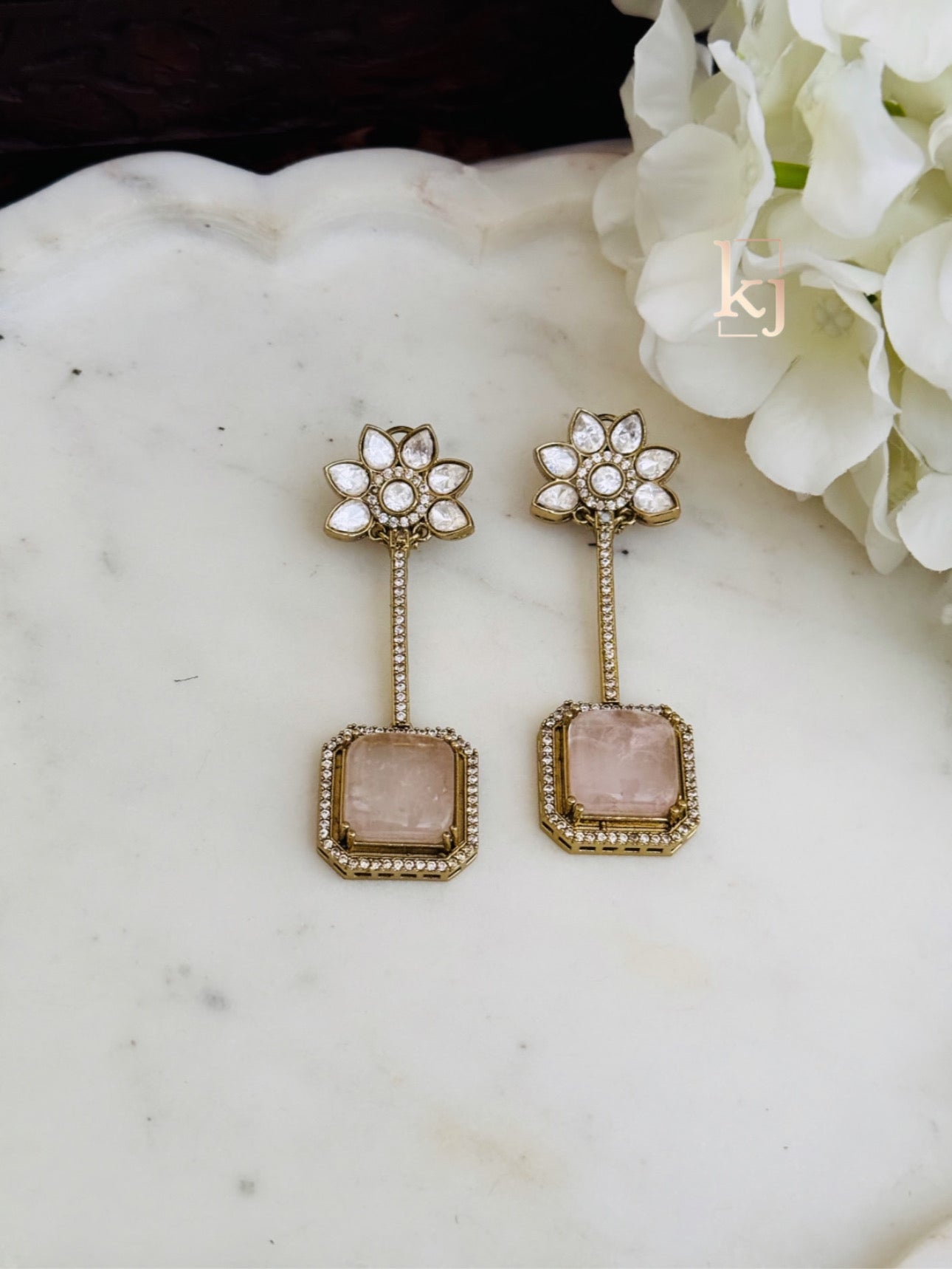Zyren Earrings set