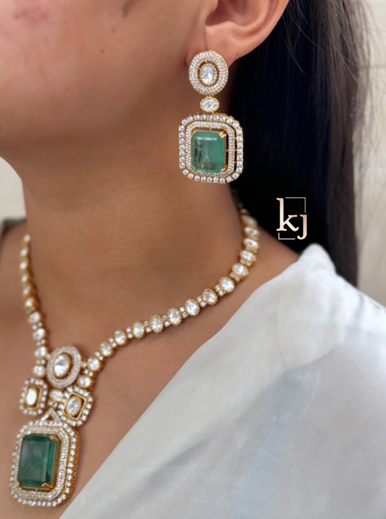 Xina Necklace set