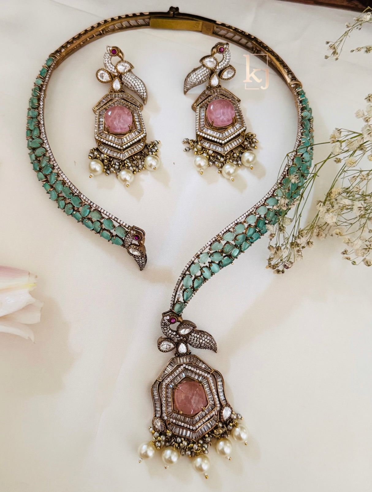 Delaney necklace set