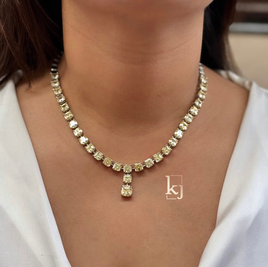 Shain necklace set