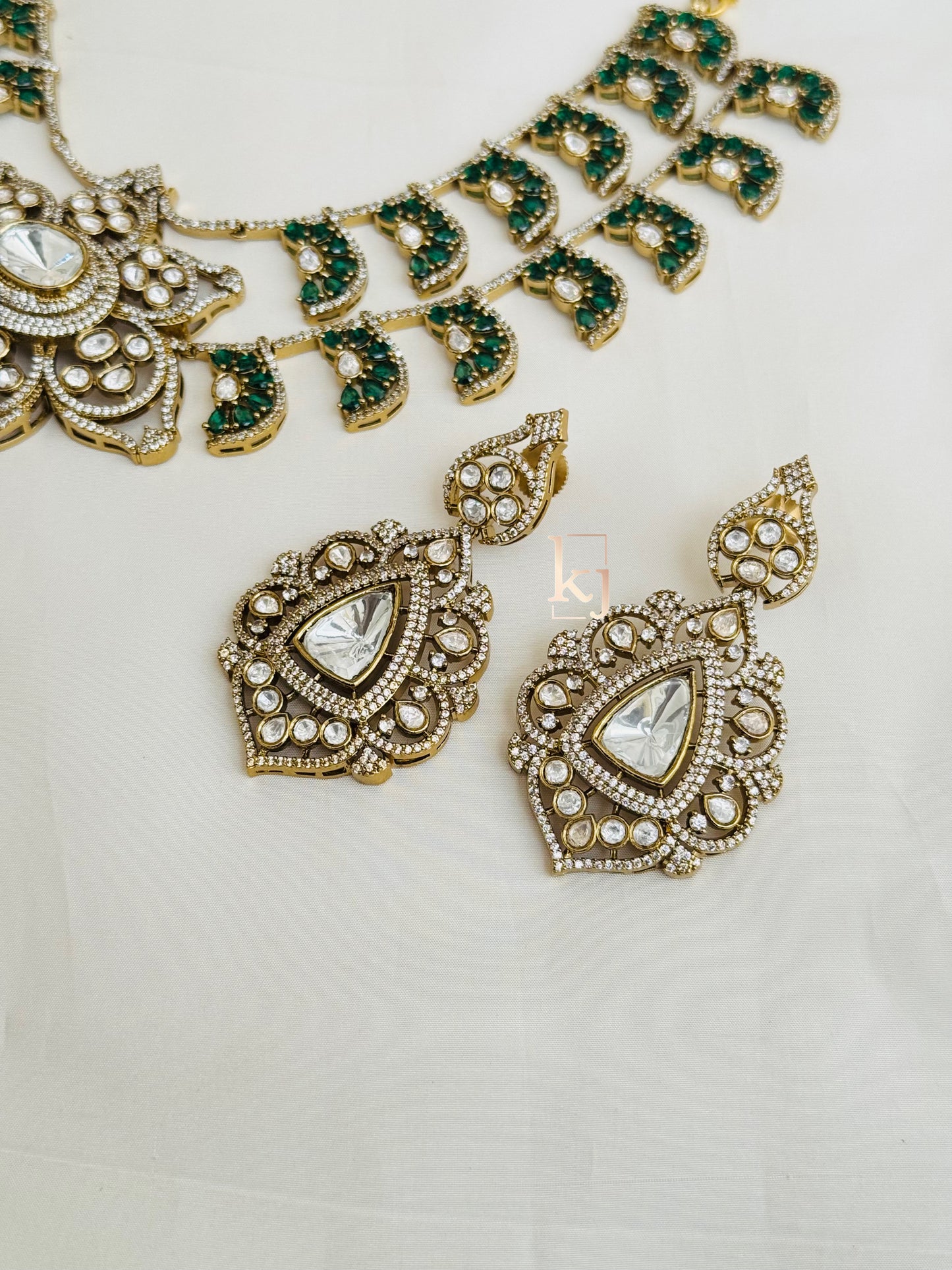 Kysa necklace set