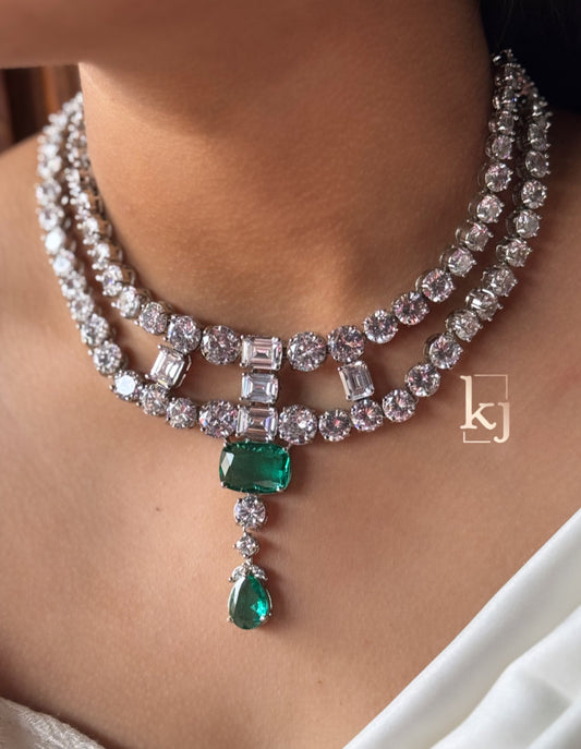 Flossie Necklace set