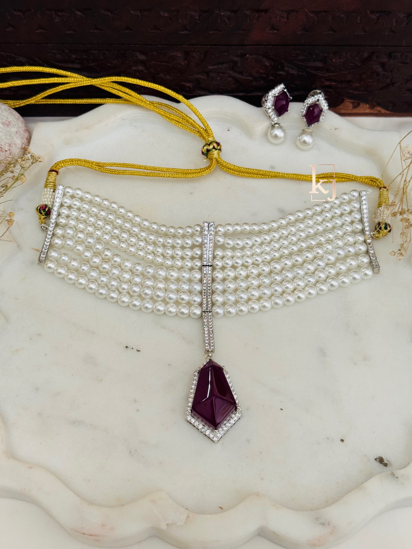 Vyaas choker set