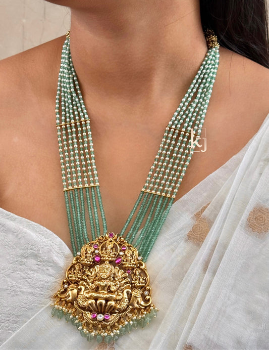 Lakshmi pendant set