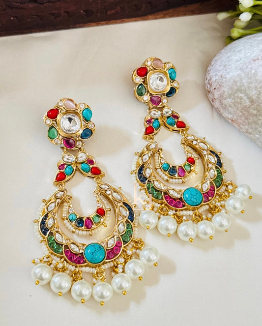 Tashiv earrings set