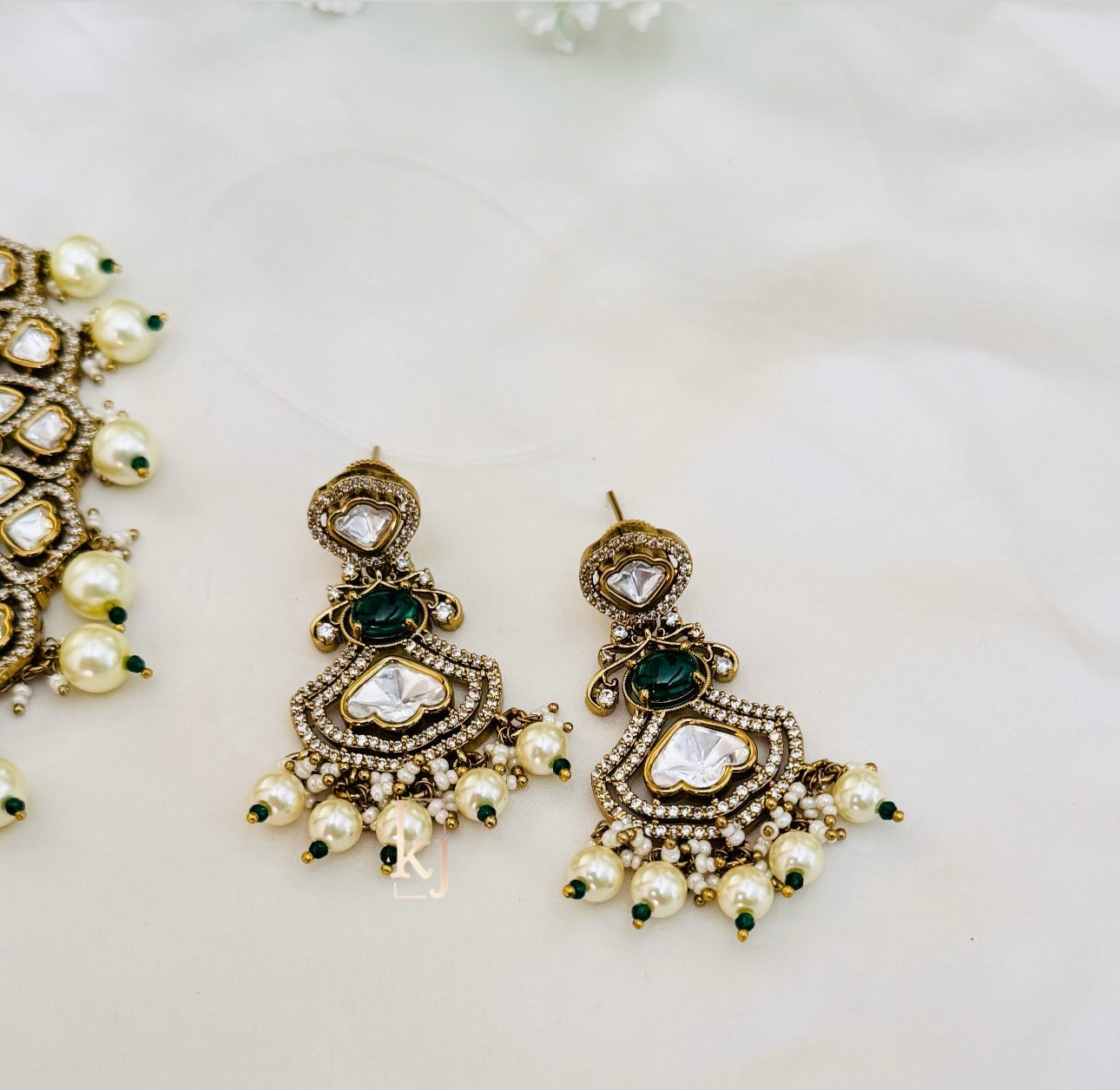 Araya Necklace set