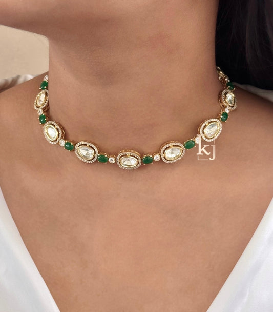 Onaza choker set