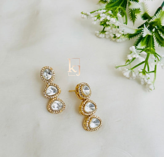 Soha earrings set