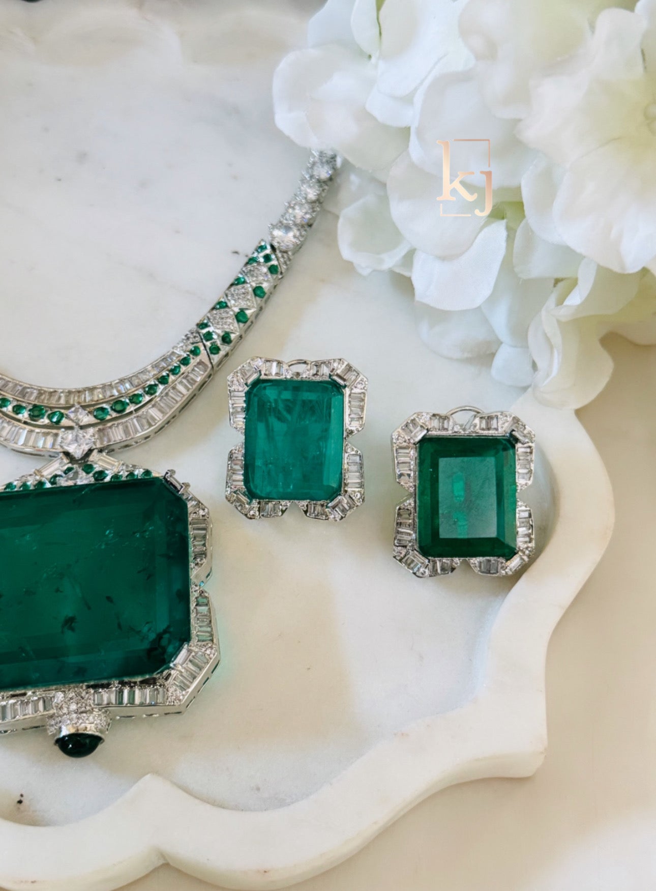 Ferna pendant set