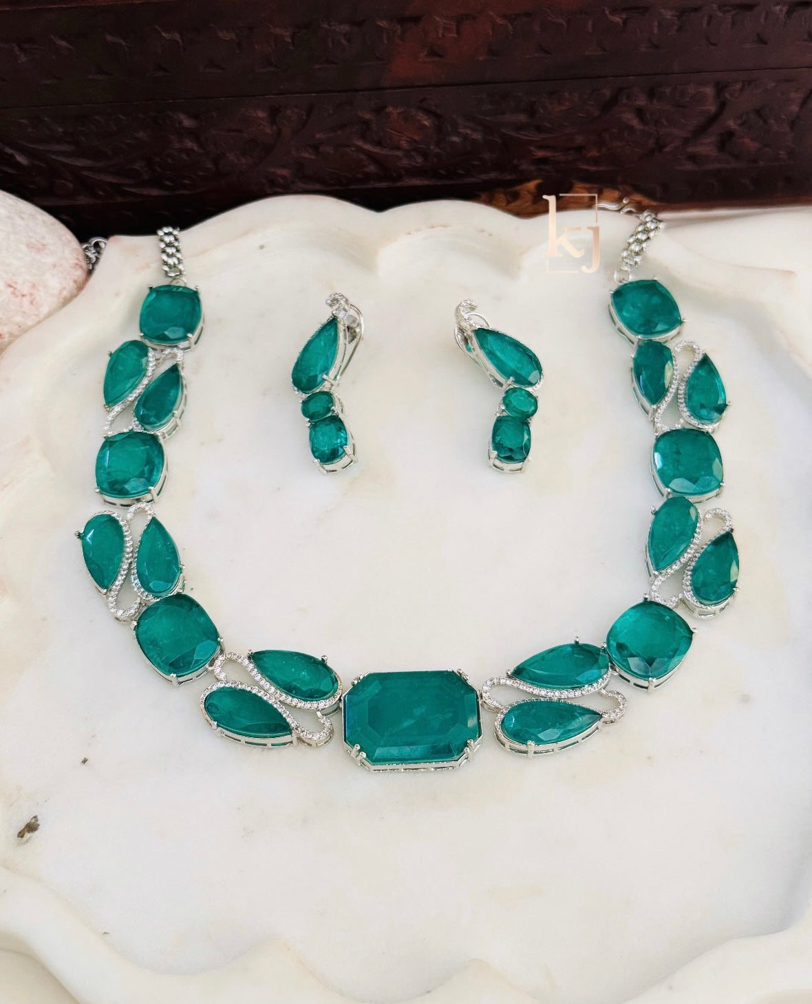 River necklace set