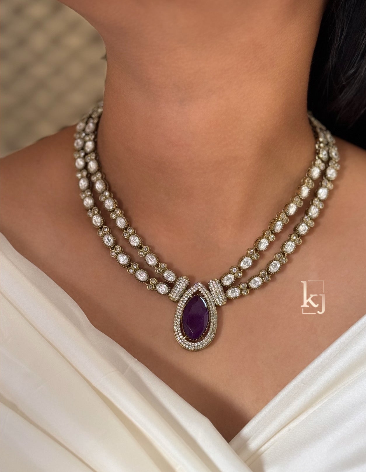 Enzi necklace set